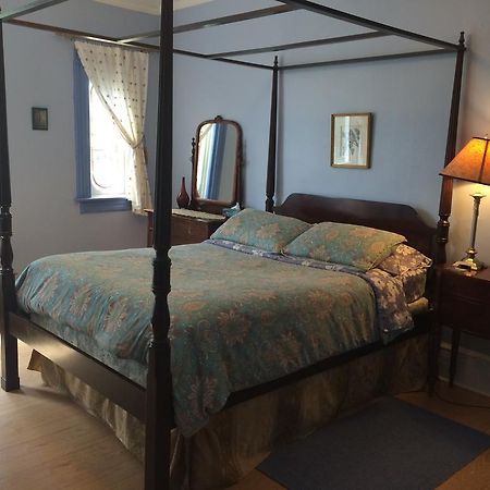 Mcgill Inn B&B Toronto Bilik gambar