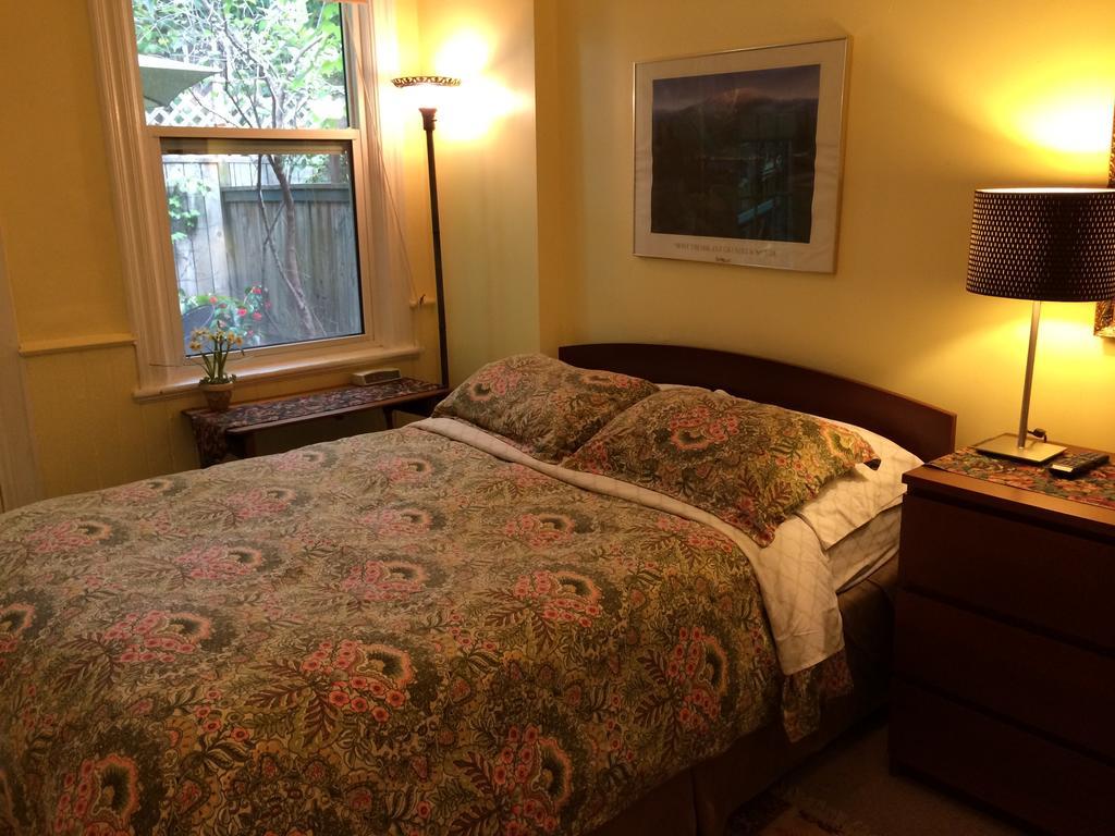 Mcgill Inn B&B Toronto Bilik gambar