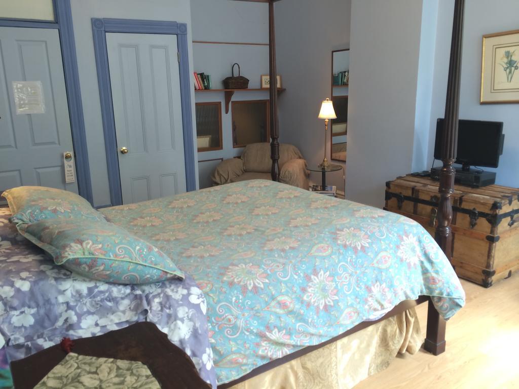 Mcgill Inn B&B Toronto Bilik gambar