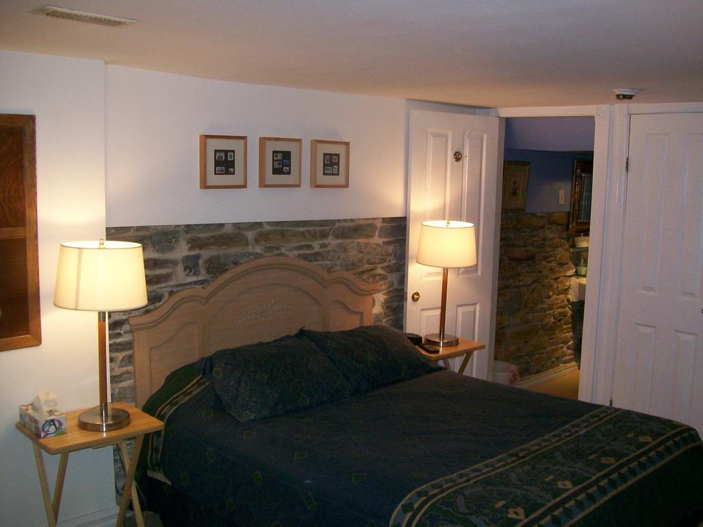 Mcgill Inn B&B Toronto Bilik gambar